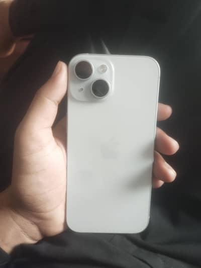 Apple iPhone 15