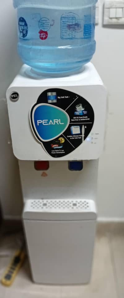 WATER DISPENSER. PEL WD 215 PEARL WHITE