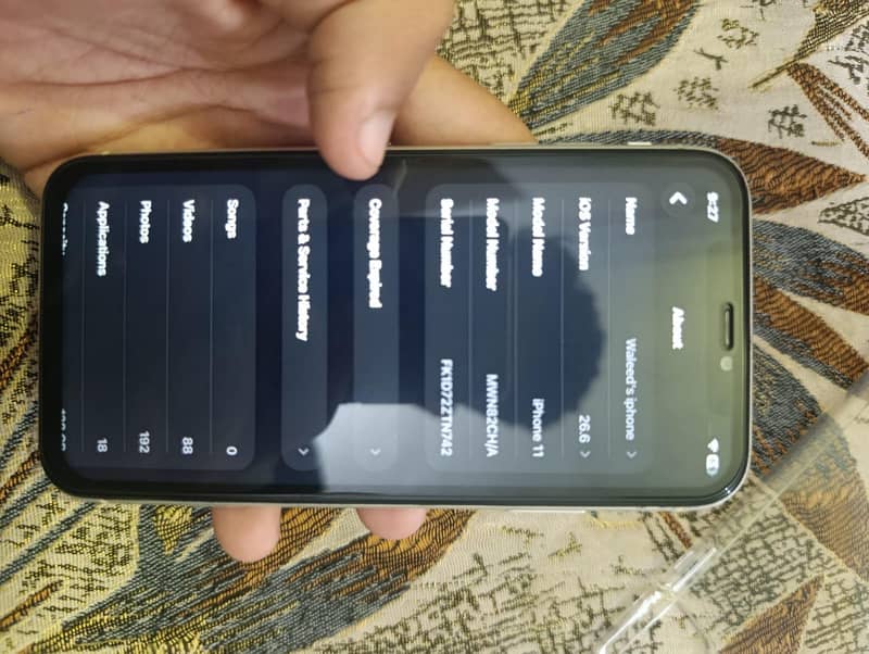 Apple iPhone 11 3