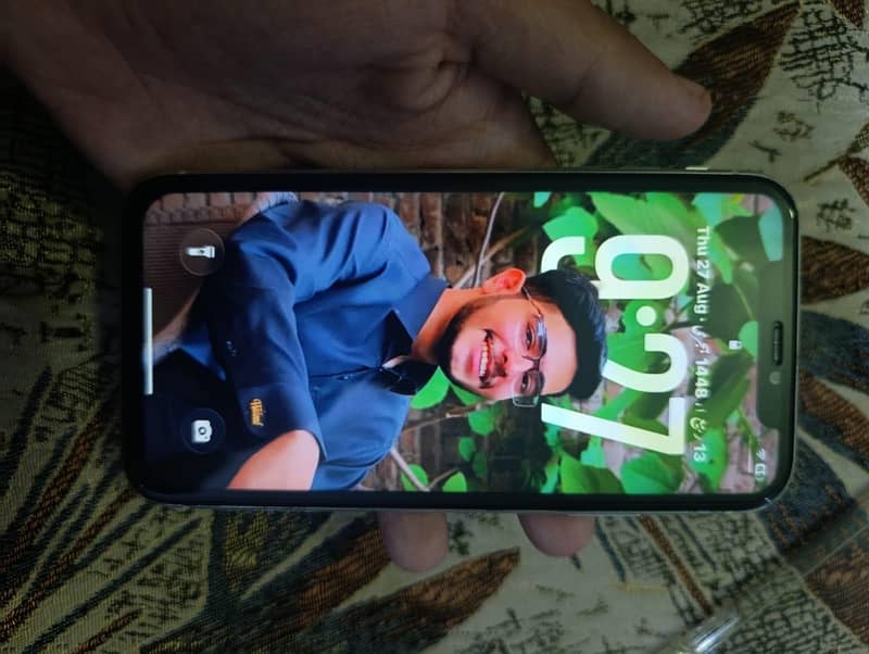 Apple iPhone 11 5