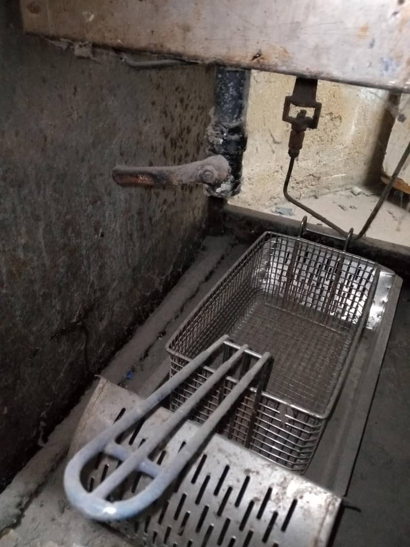Deep fryer 6