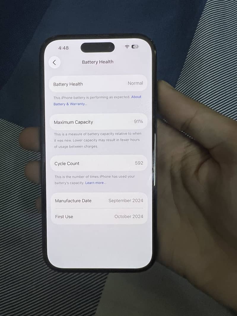 Apple iPhone 16 1