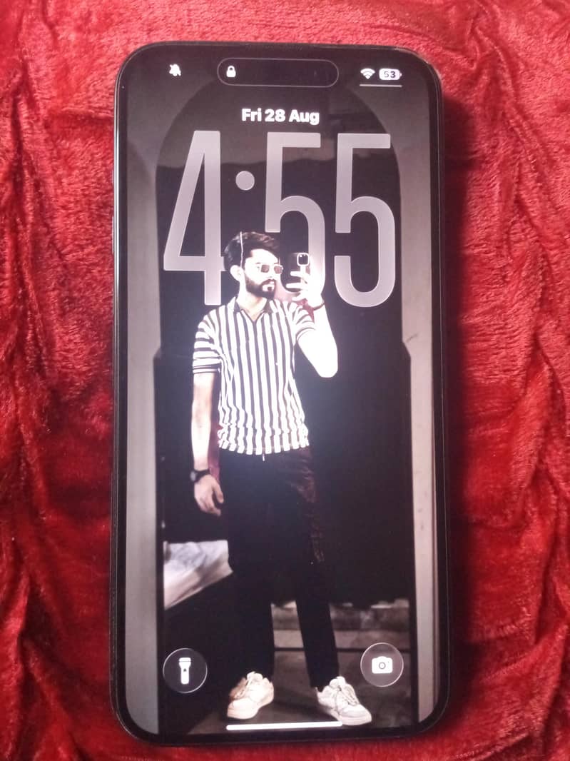 Apple iPhone 15 Pro Max 1