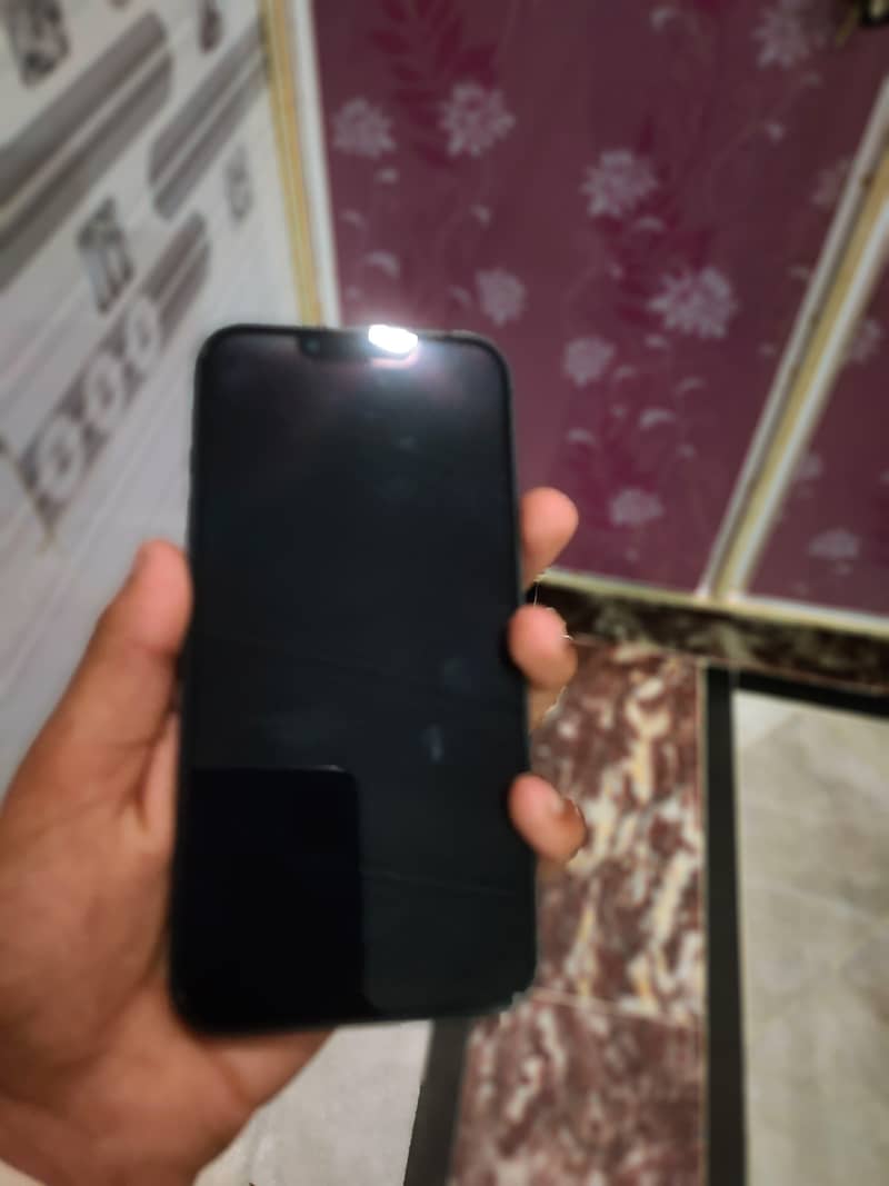 Apple iPhone 13 3