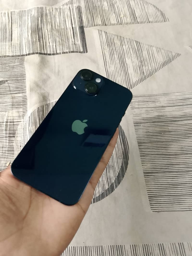 Apple iPhone 14Jv 1