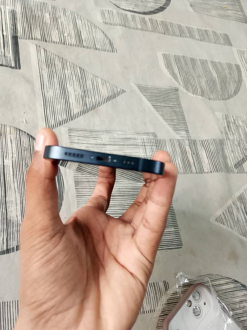 Apple iPhone 14Jv 2