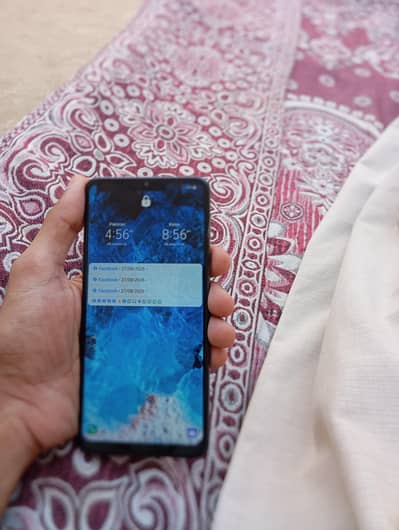 LG Q9 4/64