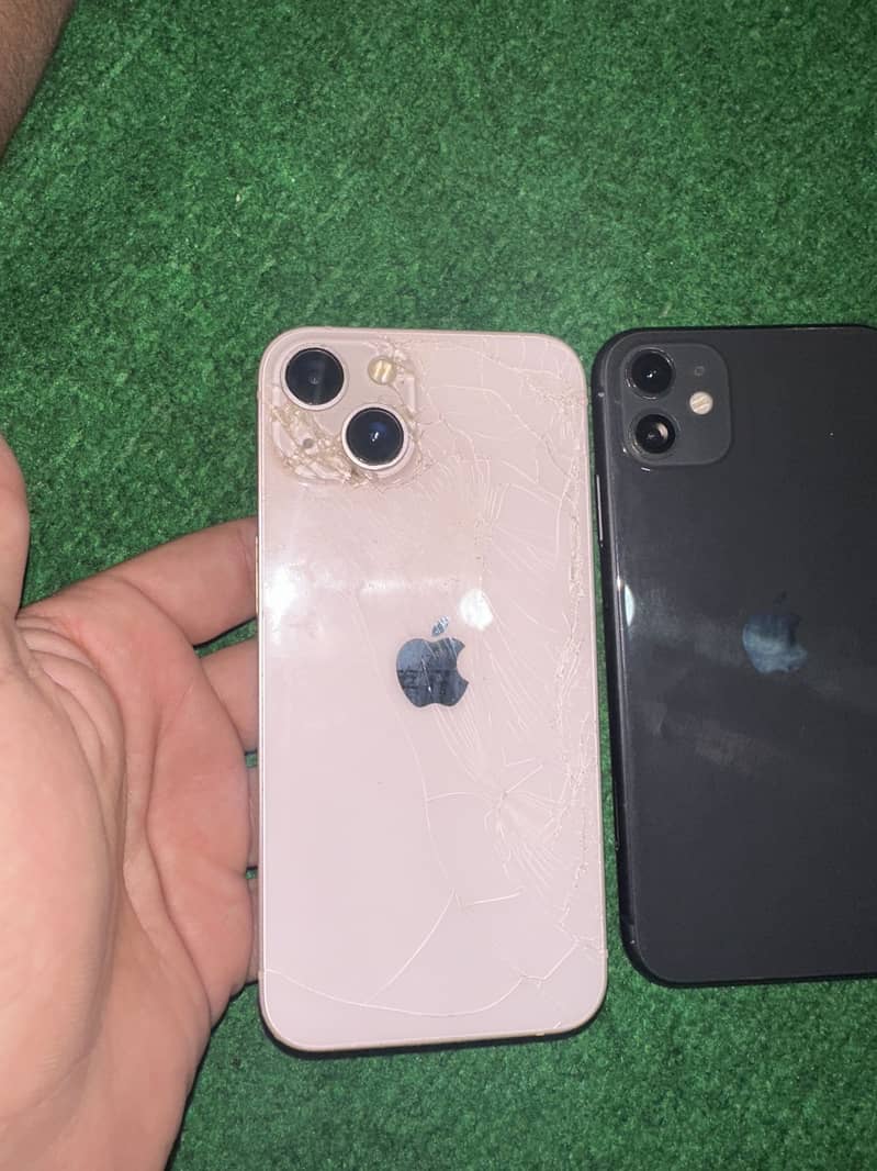 Apple iPhone 11 13