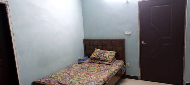 2 Bed DD Flat | 4th Floor With Lift | 900 Sq. Ft | 100 Sq. Yd Building