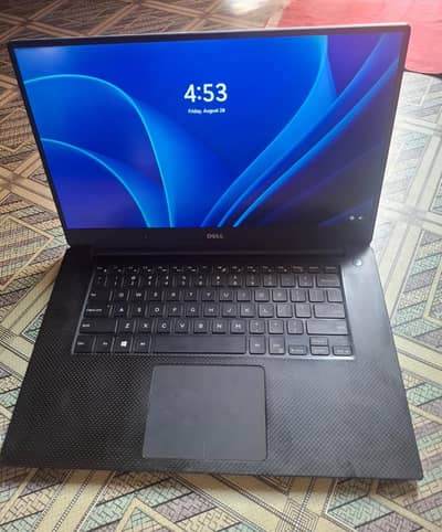 Dell 5510  16GB 512 SSD. 10/10. Lush