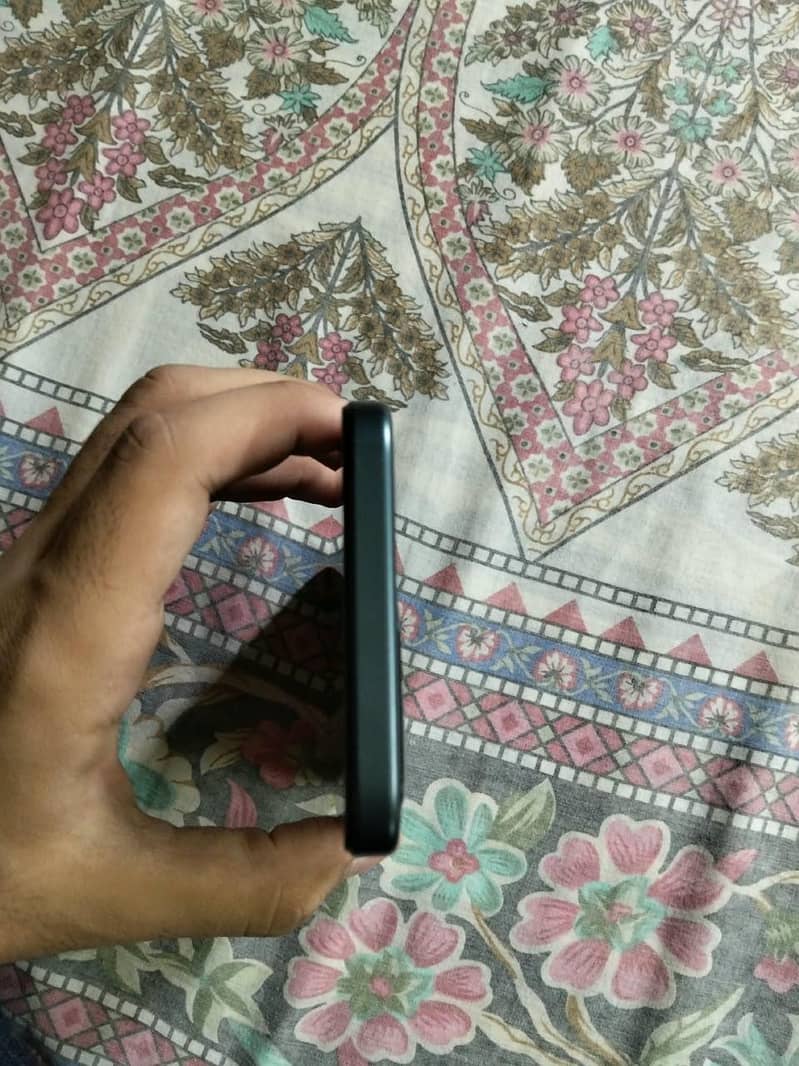 OPPO A6 4