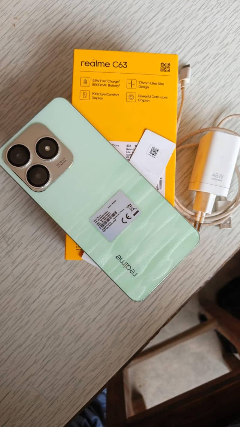 Realme C63 6