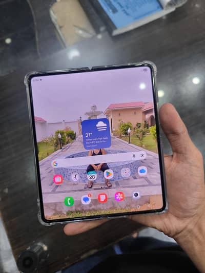 Samsung Mobile Z Fold 4