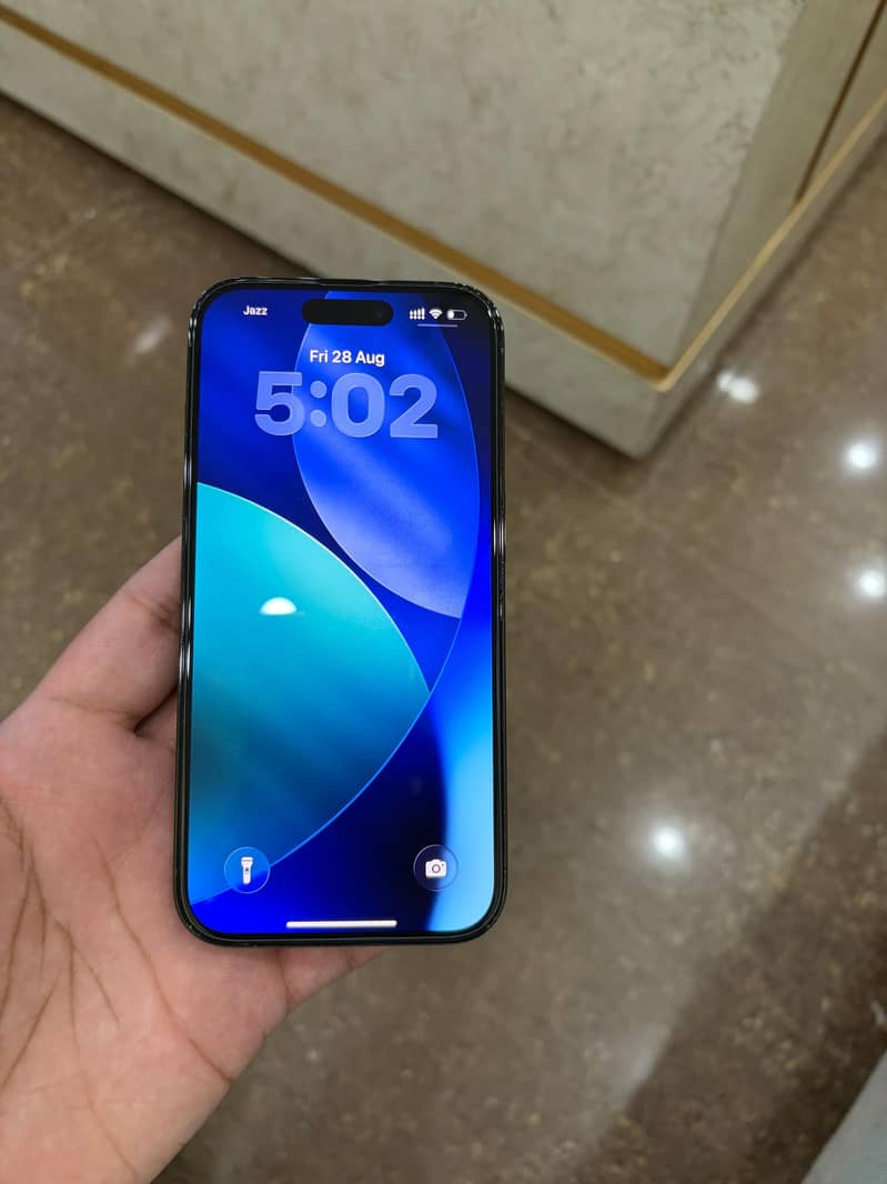 Apple iPhone 14 Pro 1