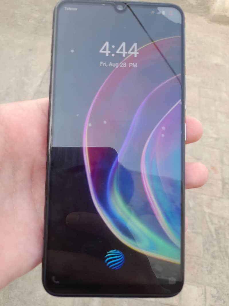 Vivo V21 3