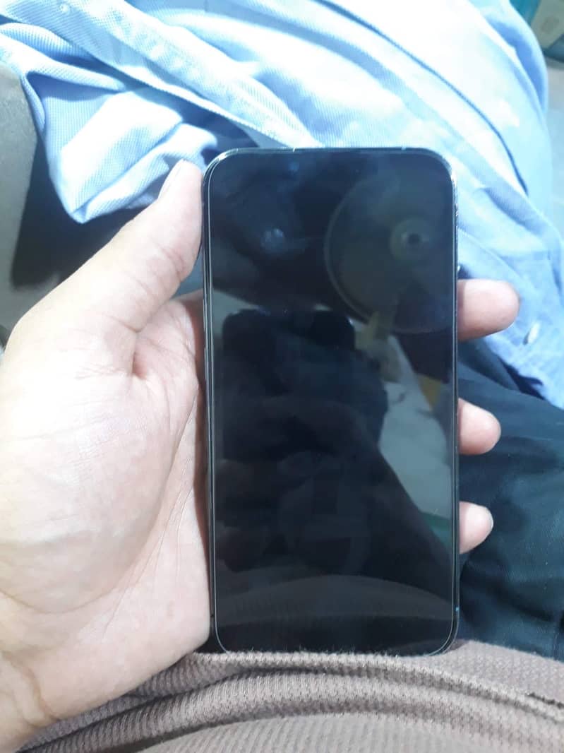 iPhone 13 Pro 2