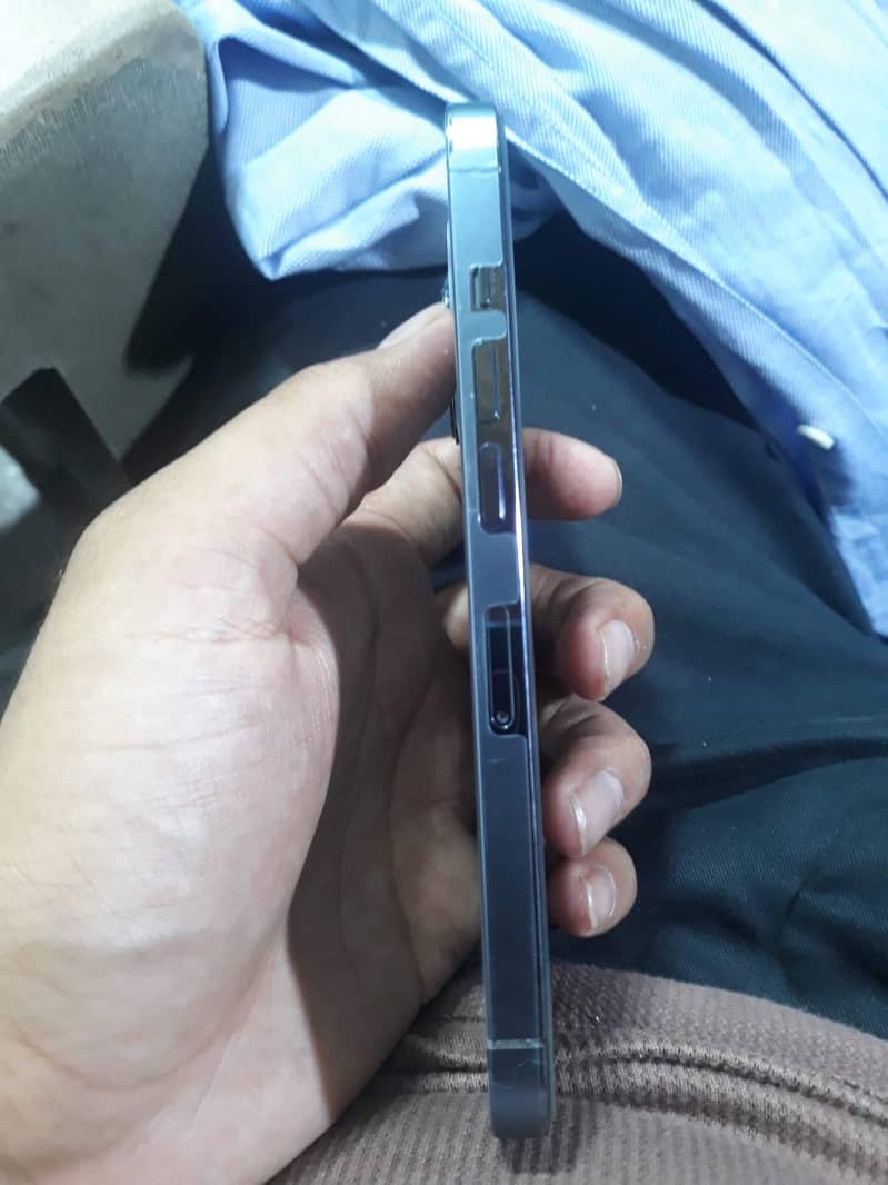 iPhone 13 Pro 5