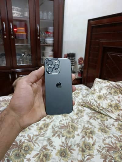 Apple iPhone 13 Pro