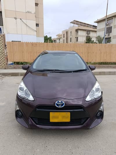Toyota Aqua 2015