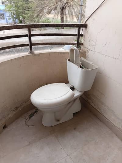 Commode