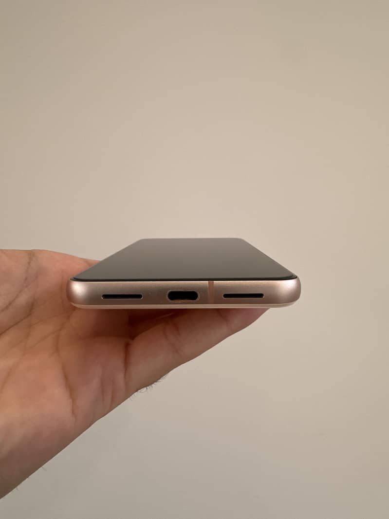 Google pixel 8 2