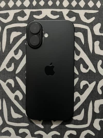 Iphone 16 factory unlocked  90% bh