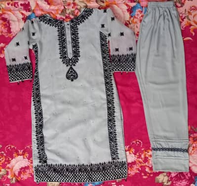 Urgent Sale, Preloved/Used, 2 Pc Suit, Price Are Negotiable.