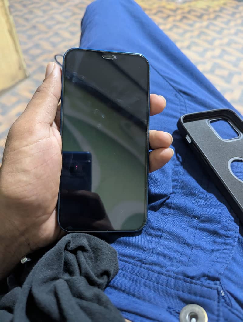 Apple iPhone 12 5