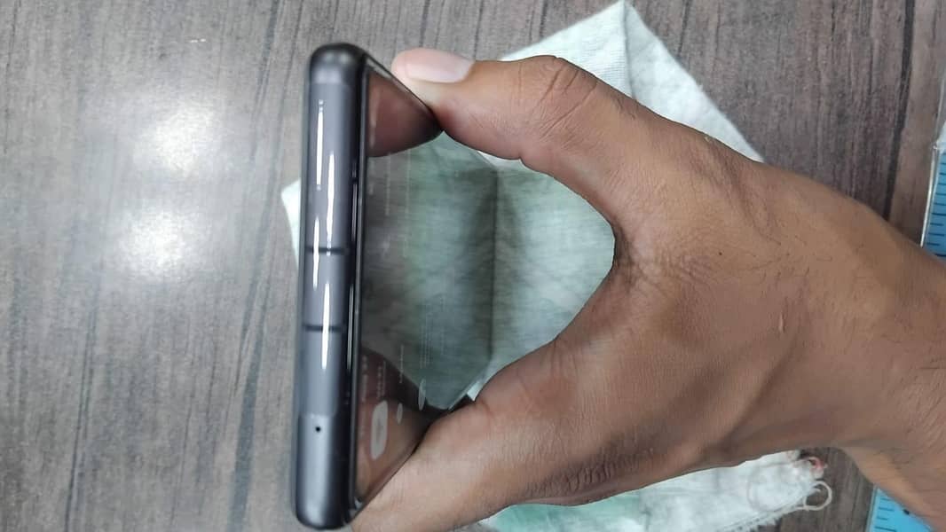 Google pixel 7a pata 2