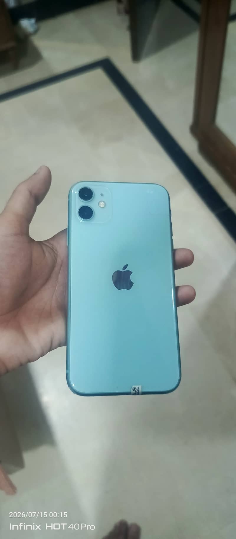 Apple iPhone 11 0