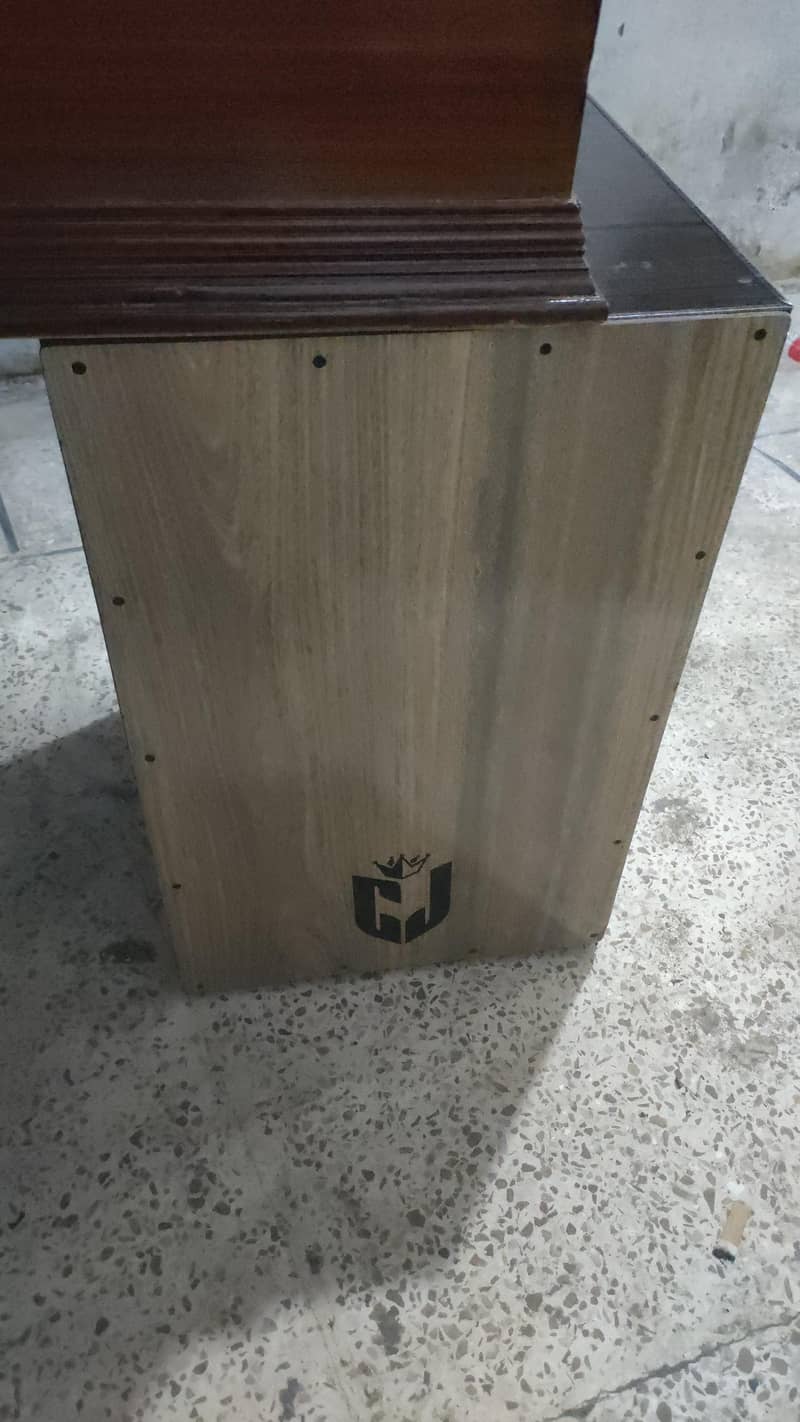 cajon 1