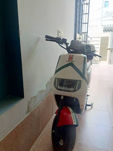 Yj Future Electric Scooty – Excellent Condition || Model 2025