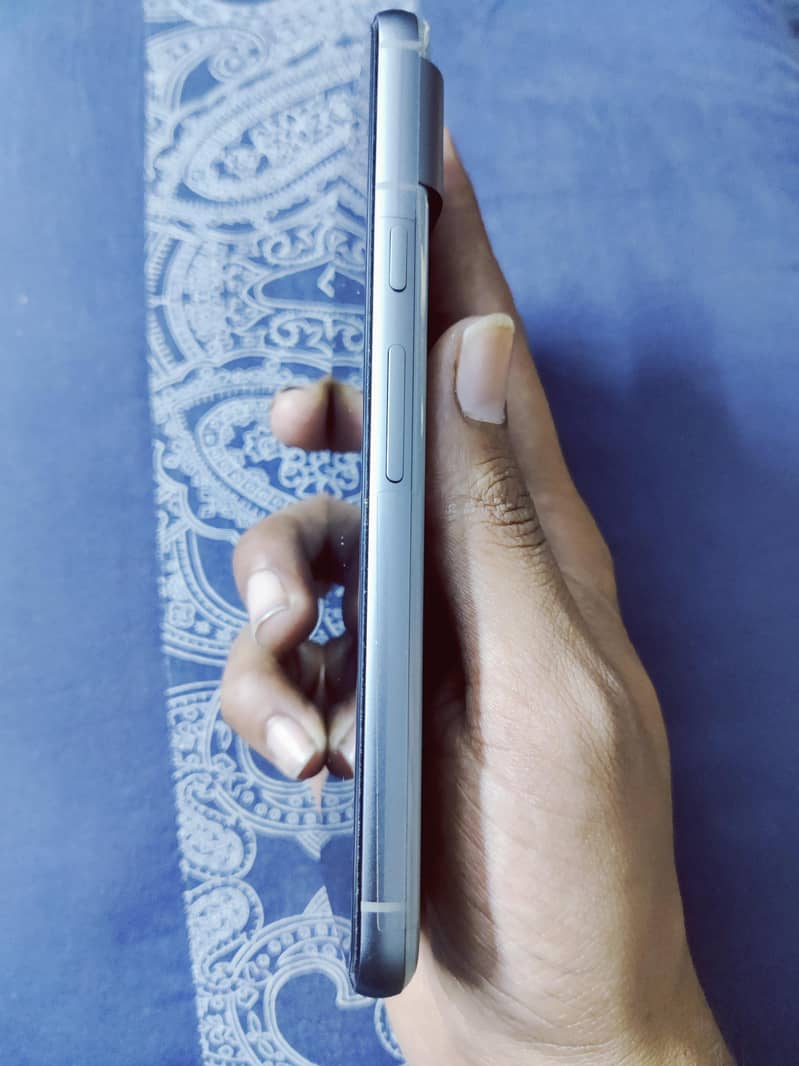 Google pixel 8 2