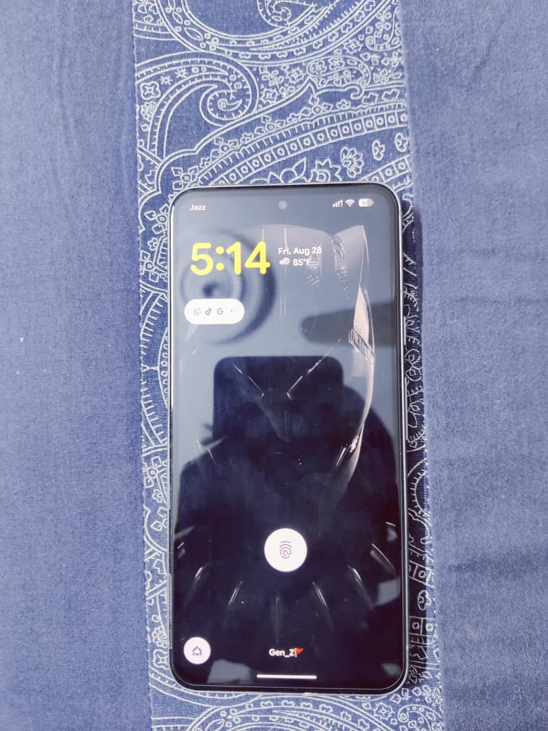 Google pixel 8 5