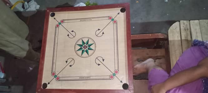 carrom board