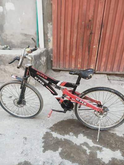 Super Mountain Bike – Used Bicycle  Description:
