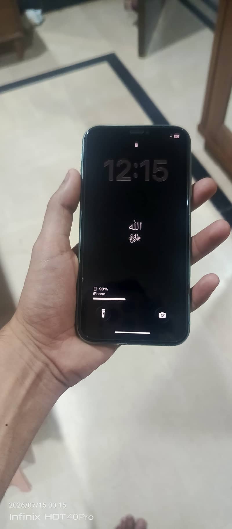 Apple iPhone 11 3