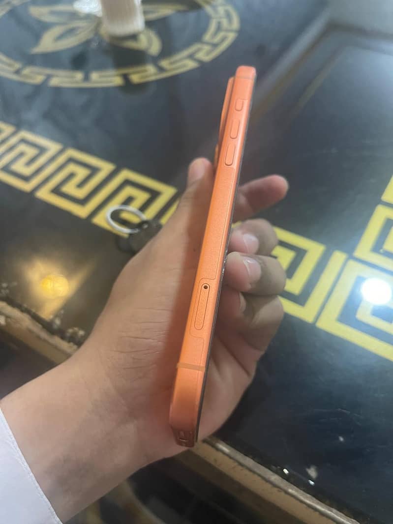Apple iPhone 17 Pro Max 2
