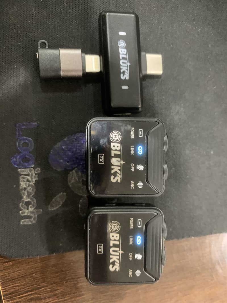 BLUK’S Wireless  Mic 13