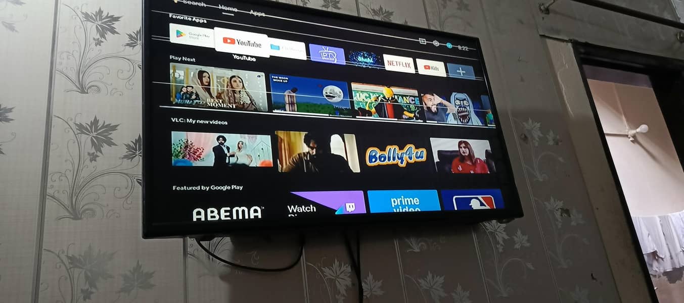 43 Inch Lcd 1