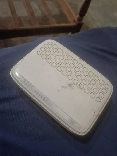 X-PON  FIBER HOME (WiFi router)