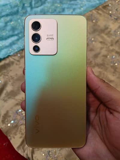 Vivo V23