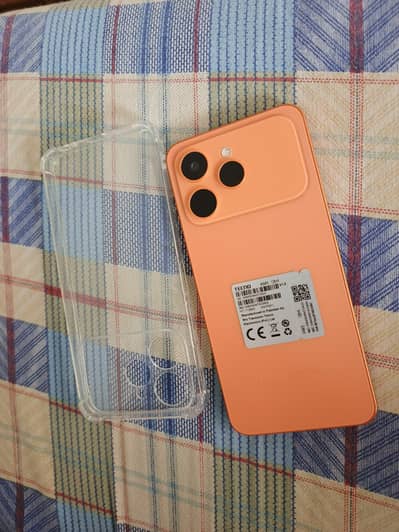 TECNO Spark 40 – Cosmic Orange – 8GB RAM / 128GB Storage