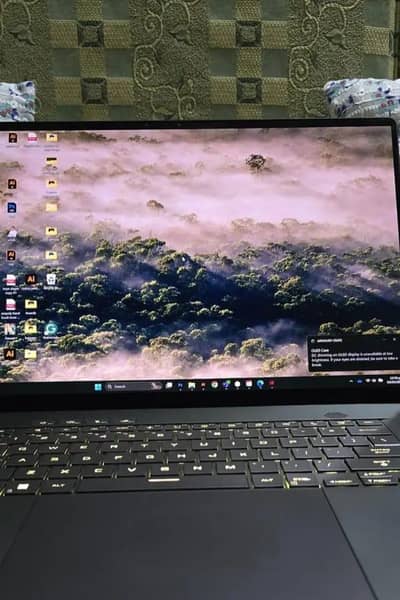 Asus ROG zephyr Gaming laptap