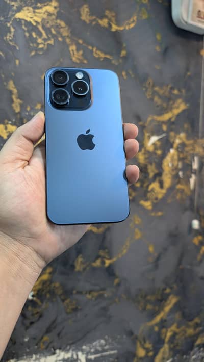 Apple iPhone 15 Pro