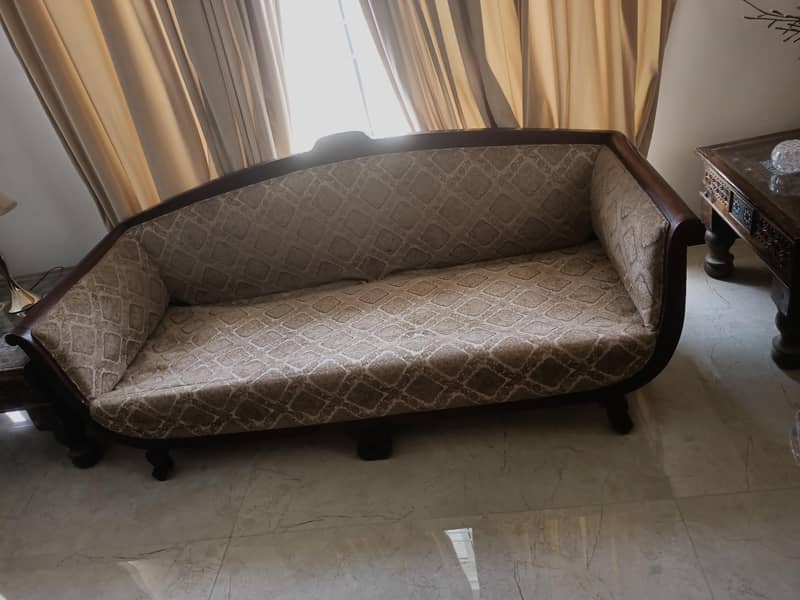 5 seater 0