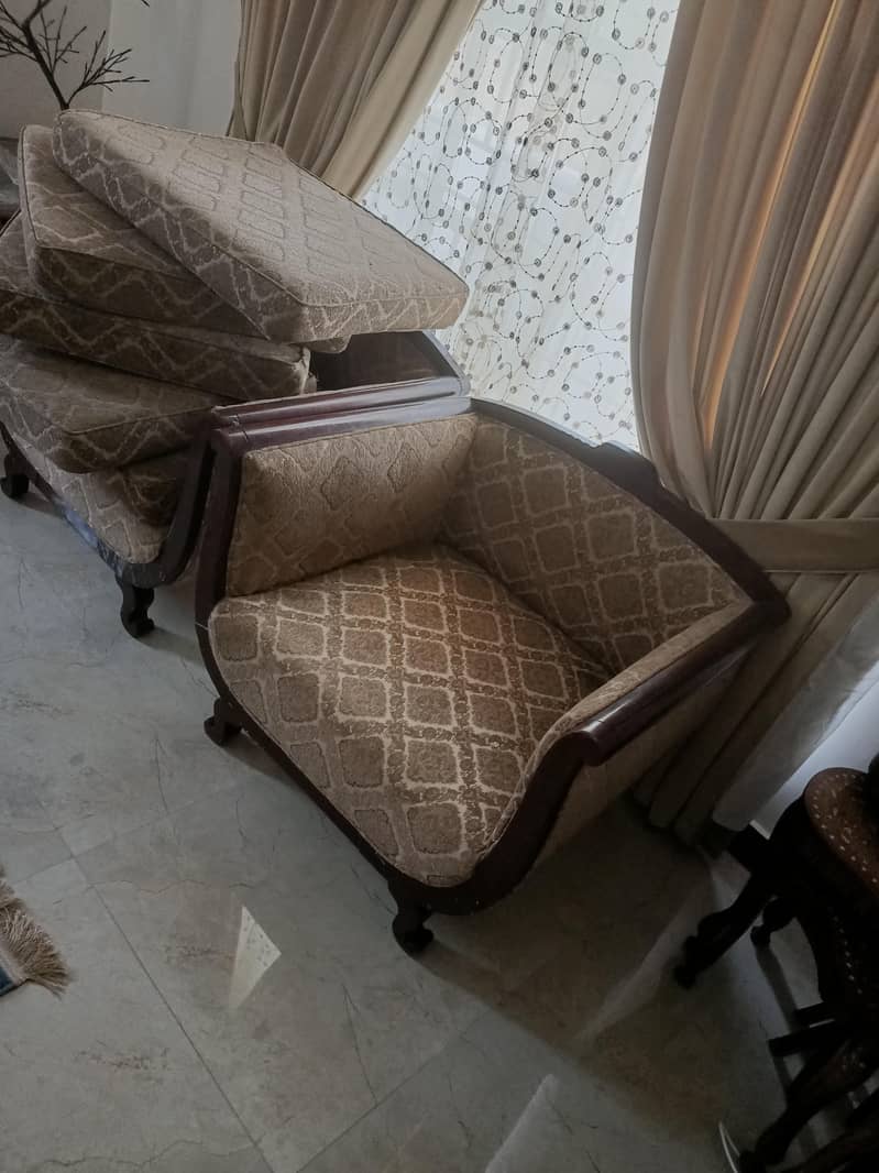 5 seater 1