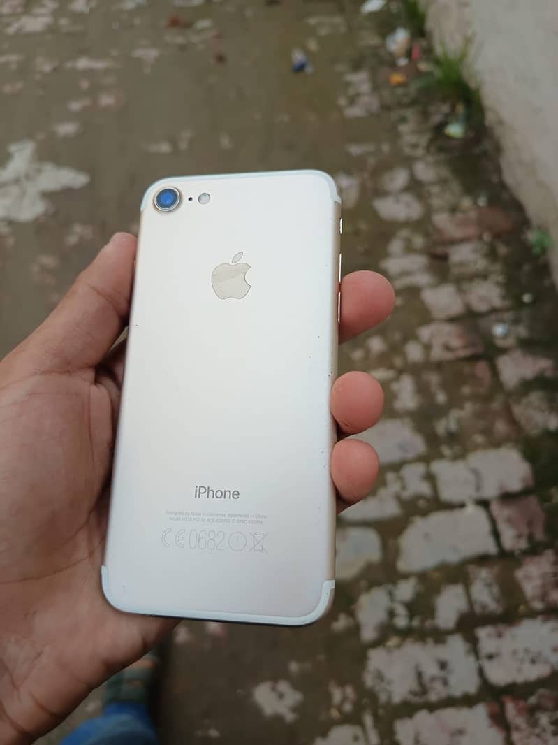 iPhone 7 2