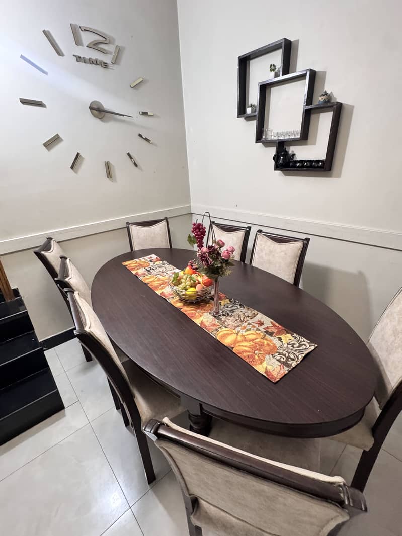 DINGIN TABLE 0