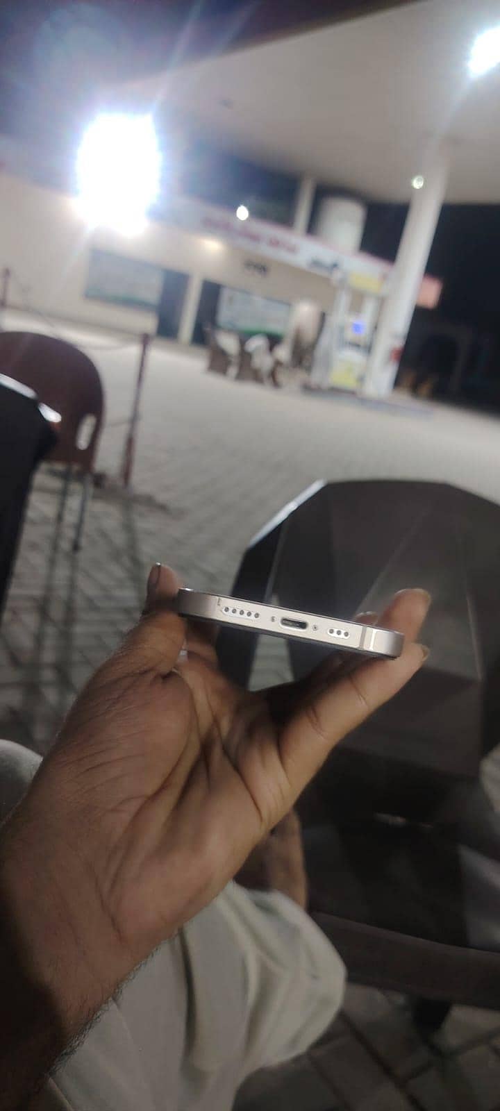 Apple iPhone 13 4